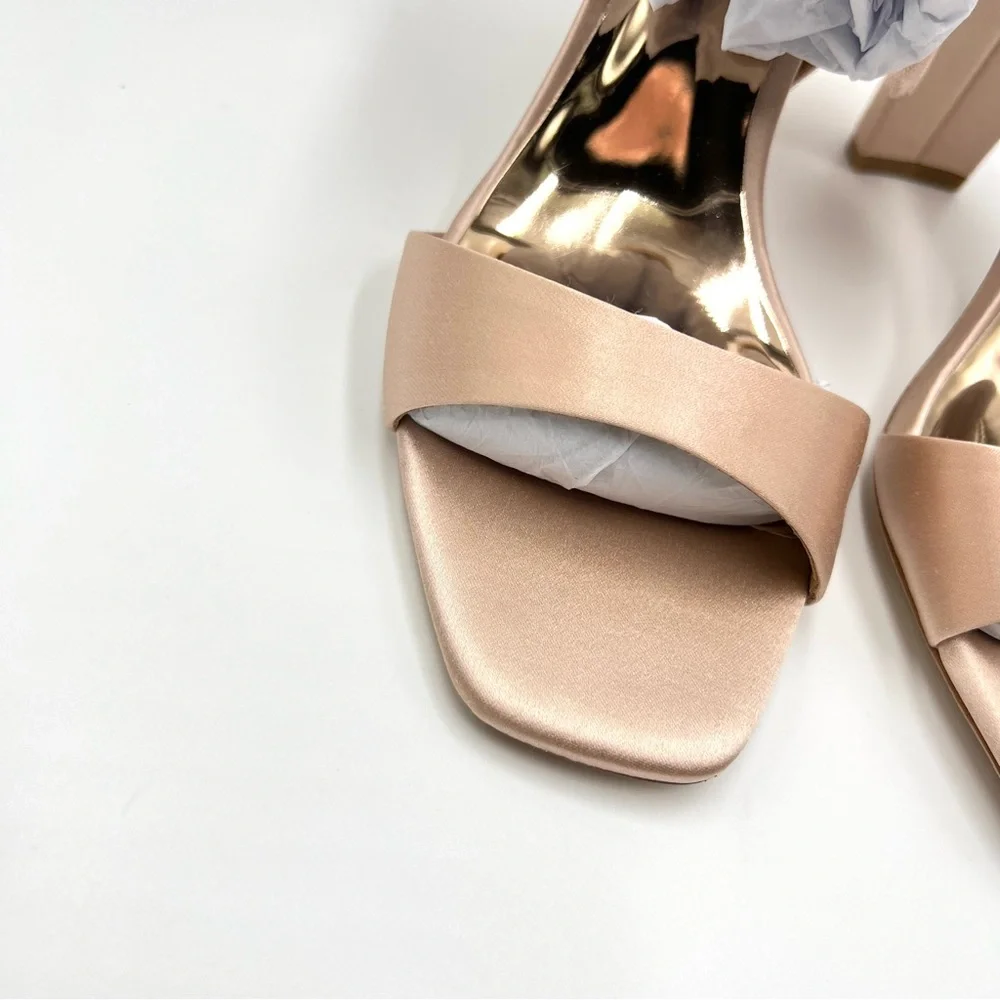 Badgley Mischka Size 6 Kim Blush Pink‎ Satin BHLDN Bow Block Heels Sandals Shoes